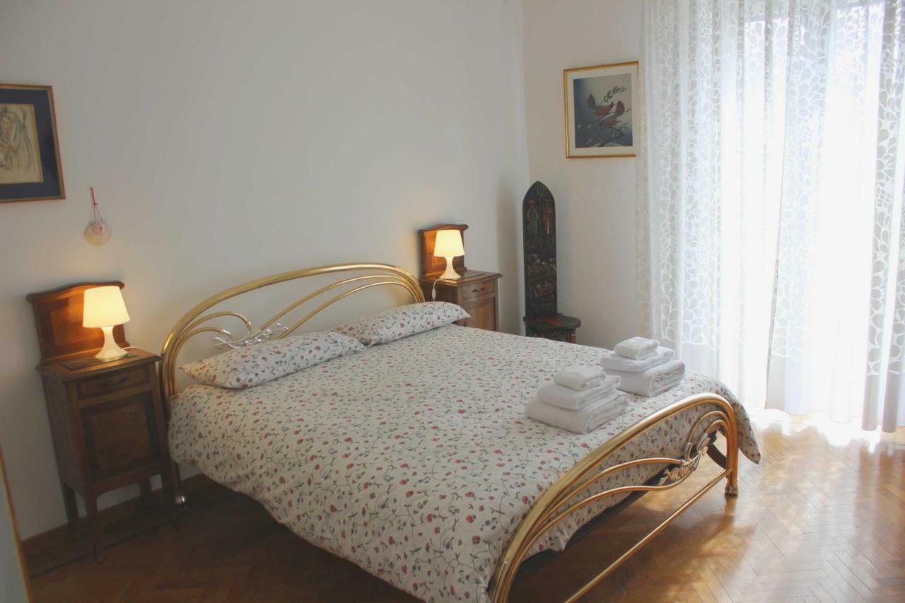 Casa Mila Apartment Леко Екстериор снимка