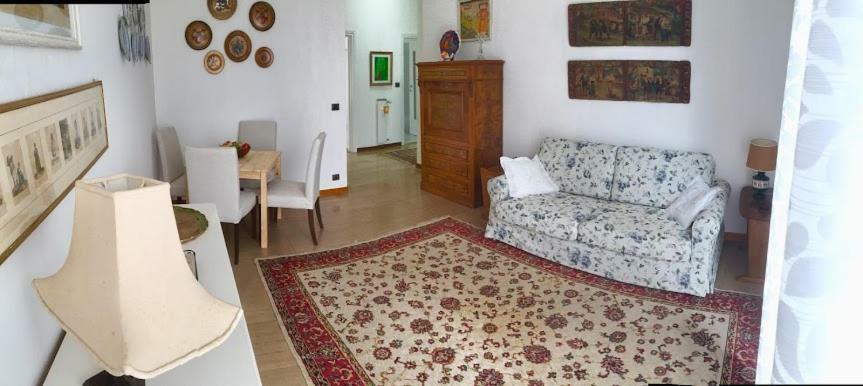 Casa Mila Apartment Леко Екстериор снимка
